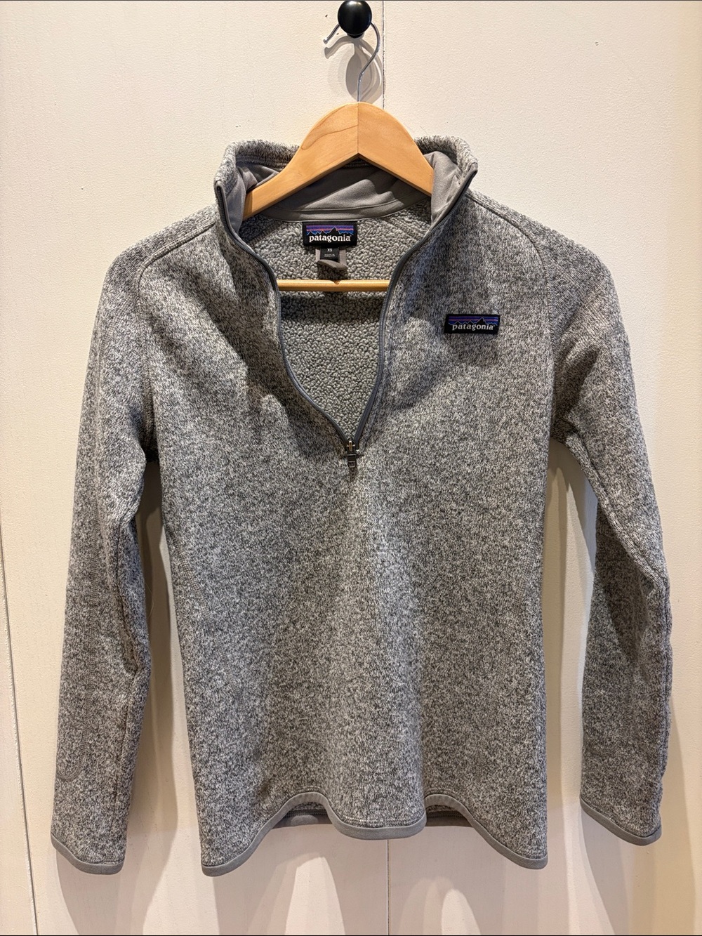 Patagonia Women’s Gray Quarter-Zip Fleece Pullover